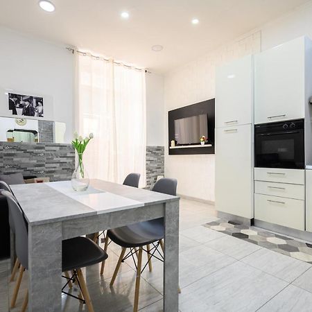 Manu Family House Apartment Naples Exterior photo